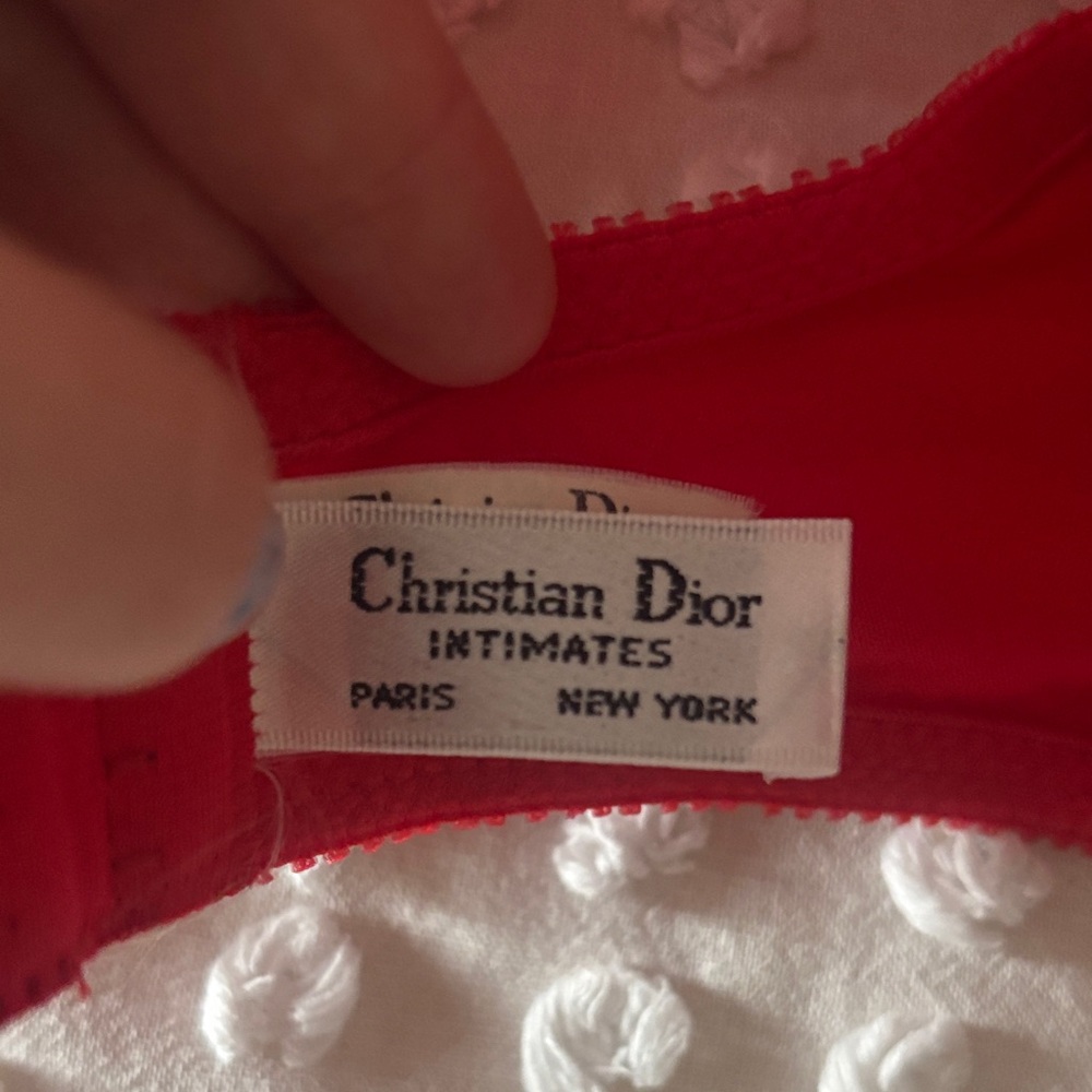 Dior Vibrant Red Lace Bra - Picture 2 of 3